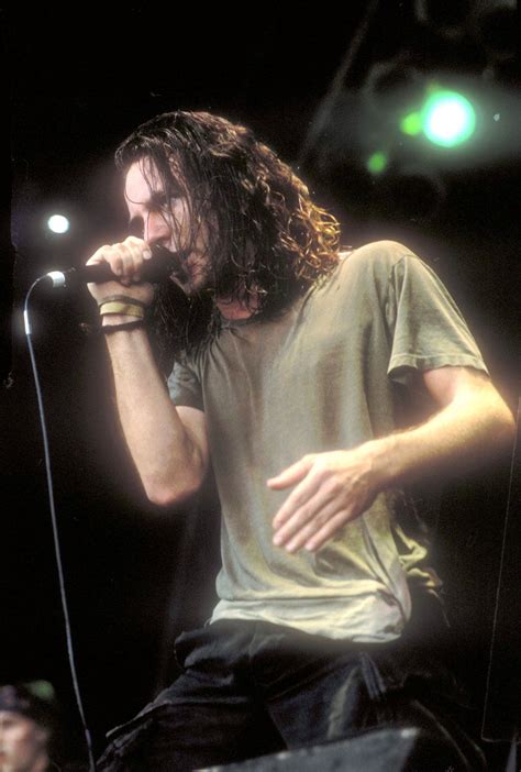 Pearl Jam | Members, Songs, Albums, Grunge, & Facts | Britannica