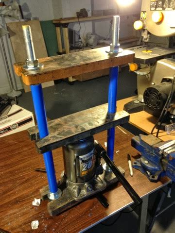 Bryan Cera: DIY hydraulic press.