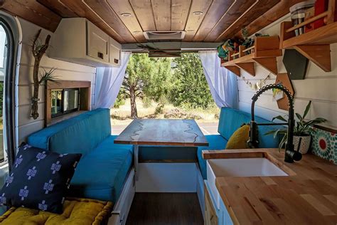 opruiming > buy a converted camper van