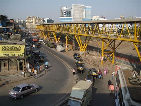 A story of demand and dissent for Mumbai’s skywalks —TheCityFix