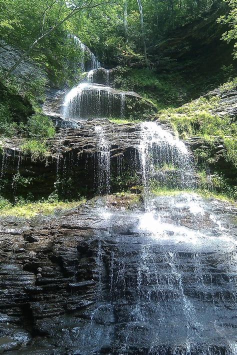 Kanawha Falls WV just a day trip | West virginia waterfalls, West ...