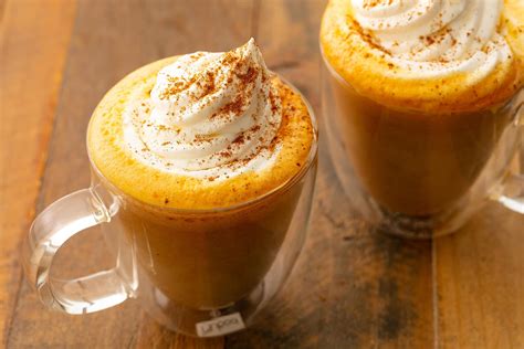 First Day of Fall: Pumpkin Spice Latte DIY | Mercedes-Benz of Temecula