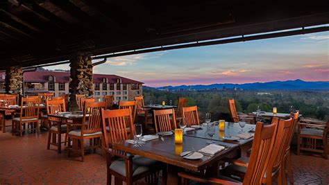 Dining at The Omni Grove Park Inn | Asheville, NC Restaurants