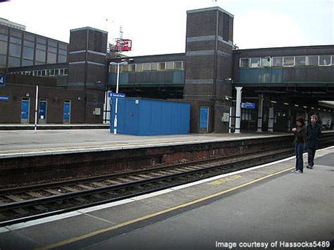 Gatwick Airport Railway Station - Railway Technology