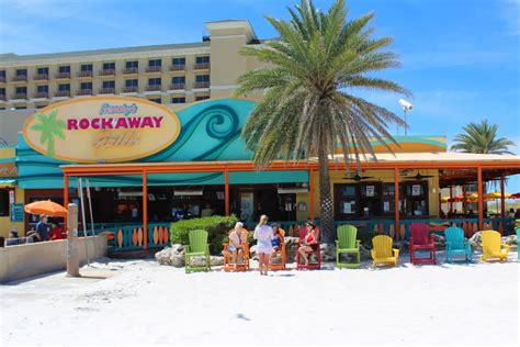 15 Best Clearwater Beach Restaurants You Should Try - Florida Trippers