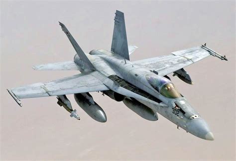 F/A-18 Hornet and Super Hornet, history, variants, deployment and ...