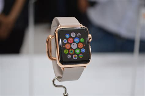 Gold Apple Watch Edition comes with a buying experience worthy of the 1 ...