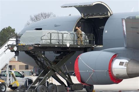 Air Force refueling wing stationed at Pease makes record nonstop 36 ...