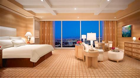 Las Vegas Luxury Hotel Rooms & Suites | Wynn Las Vegas & Encore