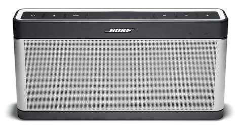 Win a Bose Soundlink III Bluetooth Speaker worth £205! @ E&L - HotUKDeals