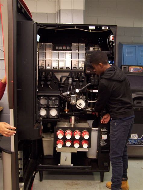 vending machine repair training - Stephan Spivey