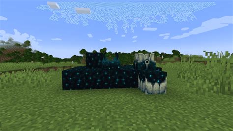 Minecraft Deep Dark Biome Guide - Where to Find, Sculk Block Info