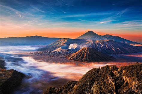 Gambar Pemandangan Gunung Merapi Jogja