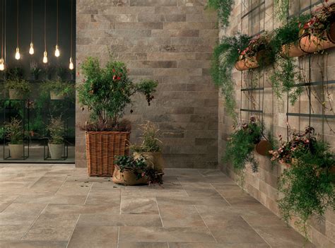 Outdoor Wall Tiles | Ceramic and Porcelain Outdoor Wall Tiles