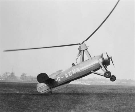 Autogyro: The photographic story of early plane-helicopter hybrids ...