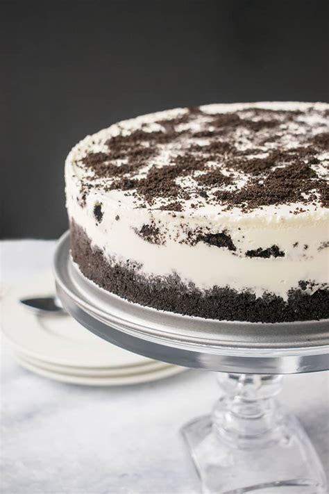 Amazing Oreo Ice Cream Cake Recipe with Caramel - Cooking with Mamma C