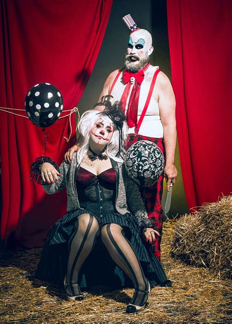 Pin by Dee Musiel on Carnivale | Scary couples costumes, Scary clown ...