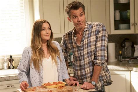 Santa Clarita Diet Featurette: Drew Barrymore’s Netflix Series – IndieWire