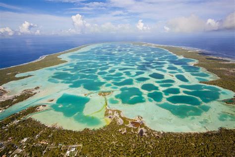 The Reticulated Lagoon of Mataiva Atoll | Amusing Planet