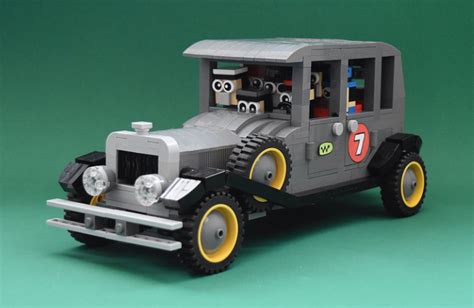 The Ant Hill Mob | The Lego Car Blog