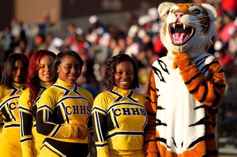 Which Northeast Ohio high school mascot would win a 100-meter race ...