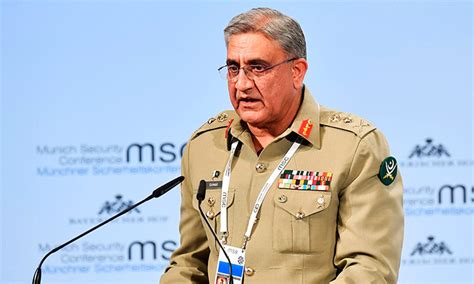 Pak army chief tells military, ISI to stay away from politics - GulfToday