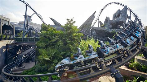 Universal’s Jurassic World VelociCoaster Gets Opening Date