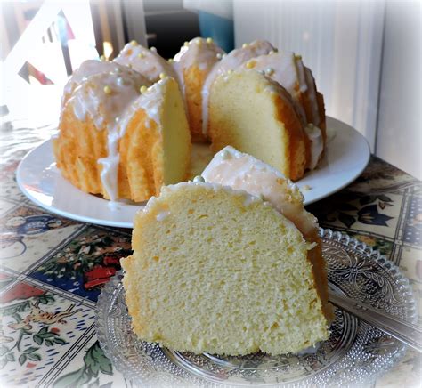 Zesty Lemon Cake | The English Kitchen