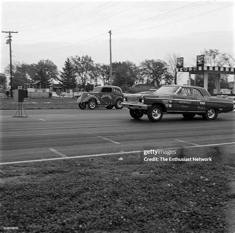 Drag Races - Dragway 42 - Ohio. Kohler Brothers A/Gas Anglia versus ...