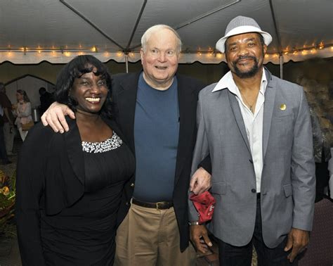 Pat Conroy’s birthday bash, a rousing celebration – Beaufort South ...