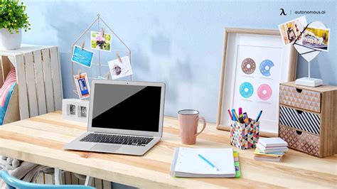 10 Cheap Work Desk Decoration Ideas for Making Work Fun