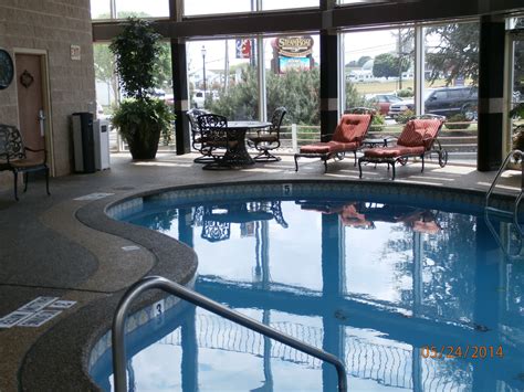 Indoor Pool at Fulton Steamboat Inn | Memorial day weekend getaways ...