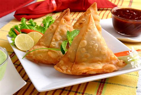 Recipe Of The Week: Tasty Beef Samosas - Zeda Magazine