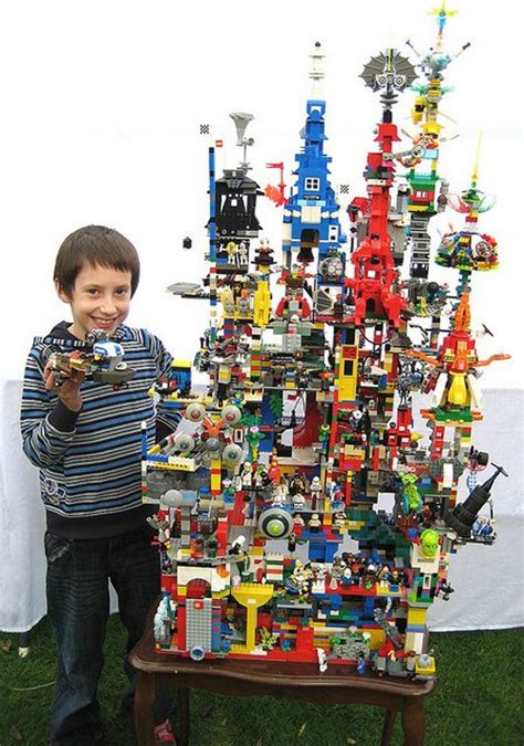 This kid is awesome! | Cool lego creations, Lego creations, Legos