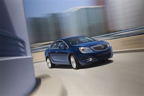 Buick Verano Turbo US (2013) - picture 6 of 11