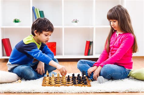 How To Teach Your Kids Chess (And Why It's A Great Idea) - Chess.com