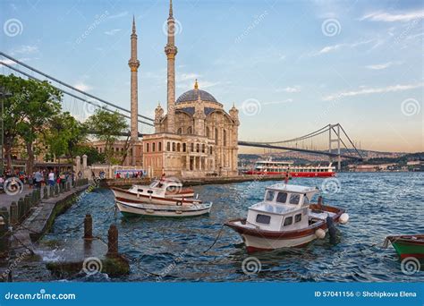 Ortakoy Mosque And The 15 July Martyrs Bridge Editorial Image ...