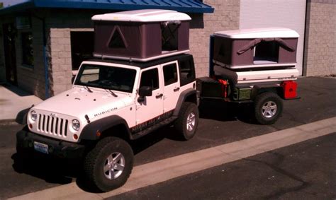 CE Approved Hard Shell Roof Top Tent , Jeep Wrangler Tents For Camping