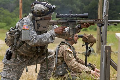 Nearly 30 Illinois and Puerto Rico Soldiers engage in newly designed ...