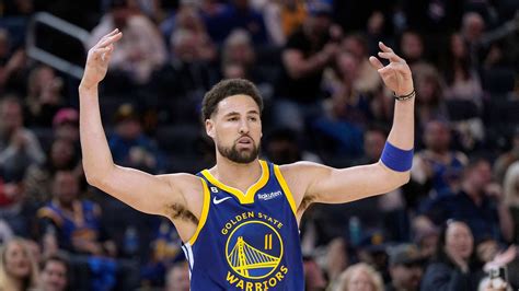 Watch how Klay Thompson shatters NBA record with 12 3-pointers in a ...