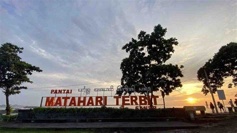 Destinasi Wisata Bali, Pantai Matahari Terbit, Menikmati Sunrise Sambil ...