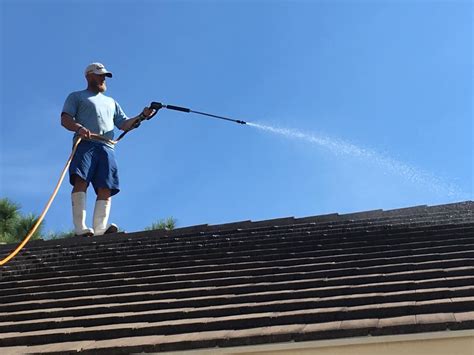 Roof-Pressure-Washing - Outdoor Extreme Clean