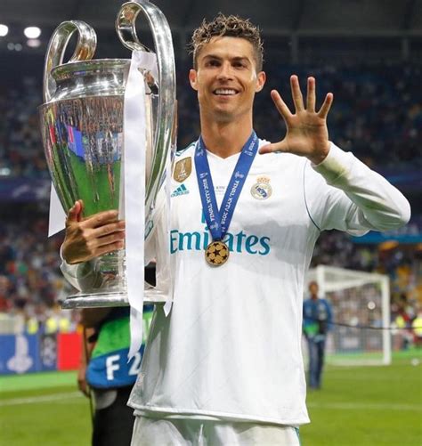 Cristiano Ronaldo on Instagram: "What a dream!!! 5 champions leagues 🏆🏆 ...