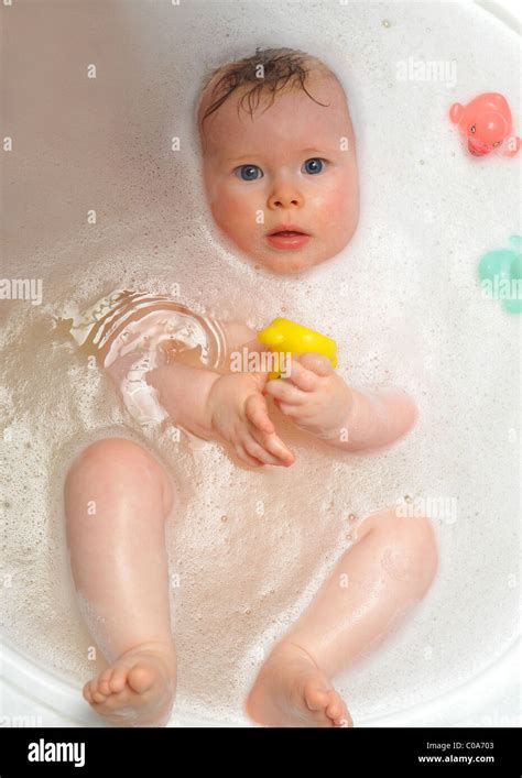 cute 6 month old baby bath bathtime toy ducks play infant clean lovely ...