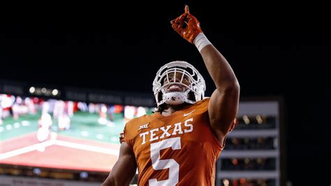 Texas vs. Texas Tech Odds, Picks, Predictions | College Football Week 4 ...