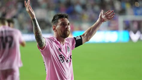 Lionel Messi scores late winner on Inter Miami debut | World News | Sky ...