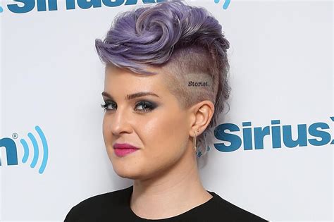 Sharon Osbourne is not happy about Kelly's head tattoo | Kelly osbourne ...