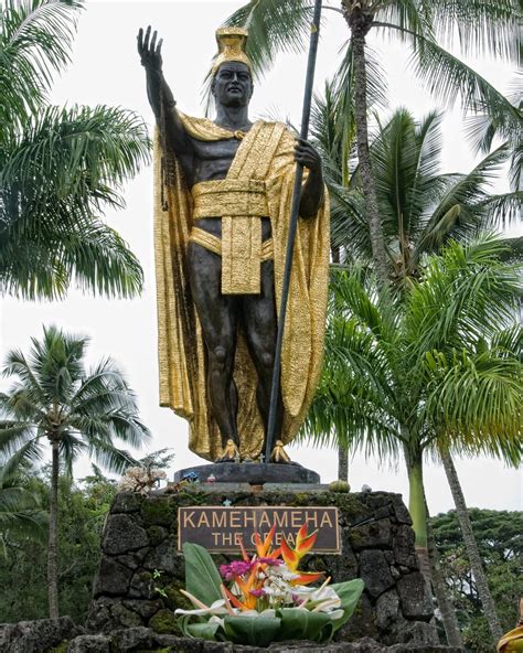 King Kamehameha Statue - Hilo | Dennis Crabtree | Flickr