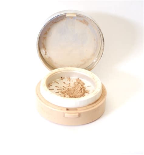 Clinique Superbalanced Powder Review - Baking Beauty