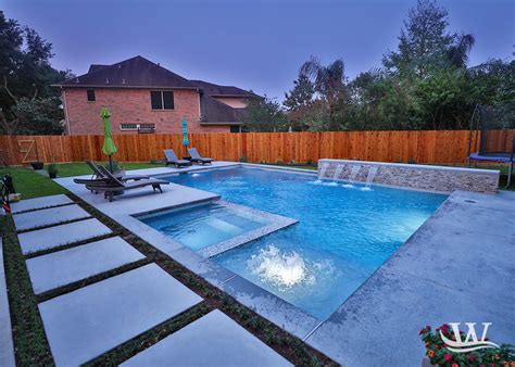 Custom Backyard Pool Designs - Waterside Poolscapes